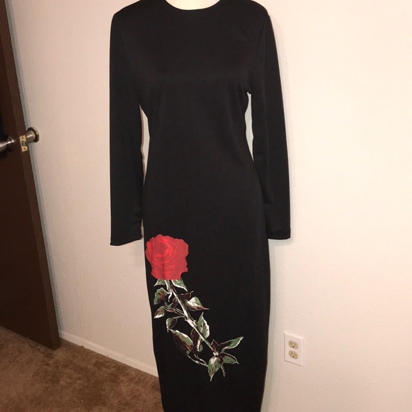 Long dress - Picture 2 of 2